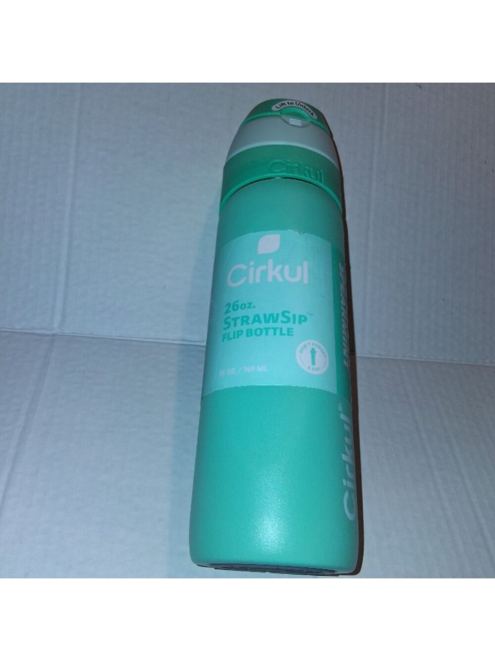 Cirkul 26oz StrawSip Flip Bottle BPA-Free Spearmint Plastic Water Bottle